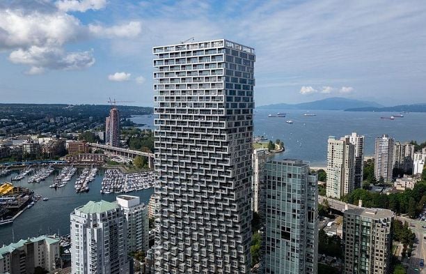 4208 1480 Howe Street Yaletown