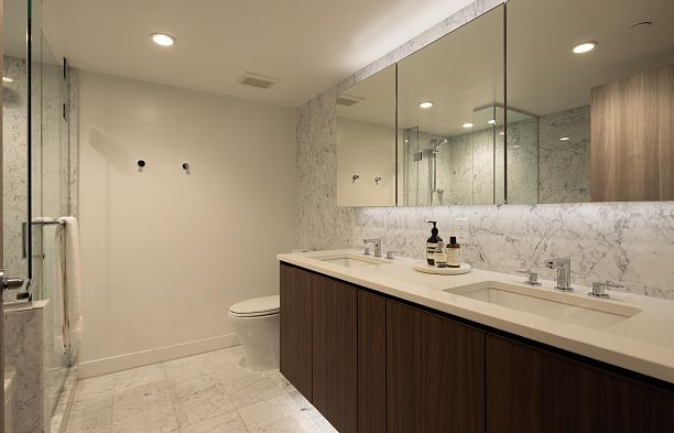 1013 1768 Cook Street False Creek