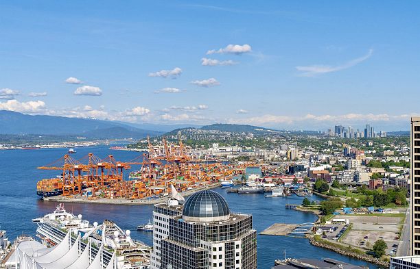 4102 1011 W Cordova Street Coal Harbour