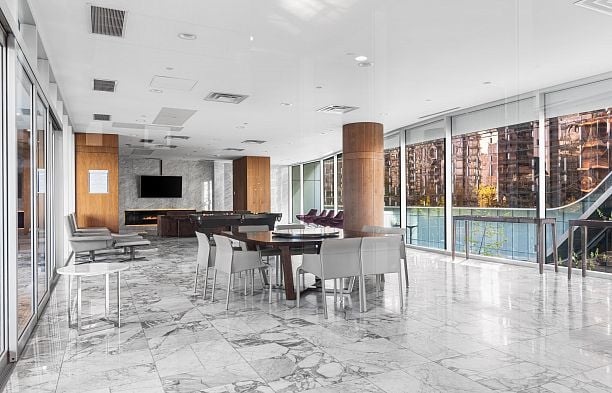 1387 87 Nelson Street Yaletown
