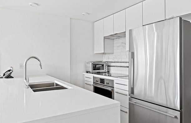 372 438 W King Edward Avenue Cambie