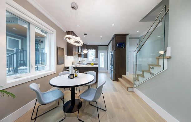 6530 Angus Drive South Granville