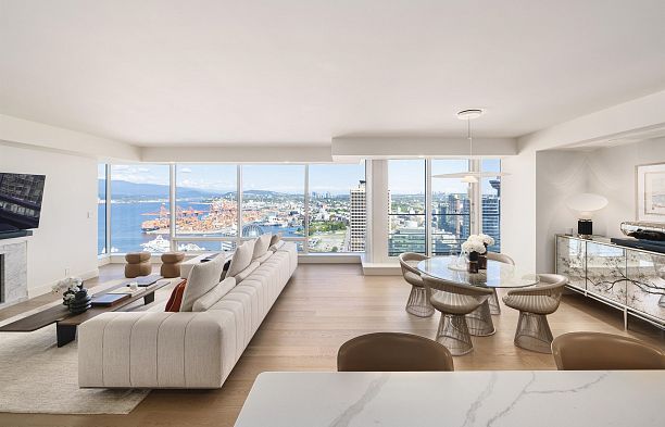 4102 1011 W Cordova Street Coal Harbour