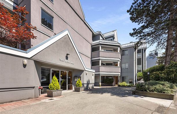 306 1365 W 4th Avenue False Creek