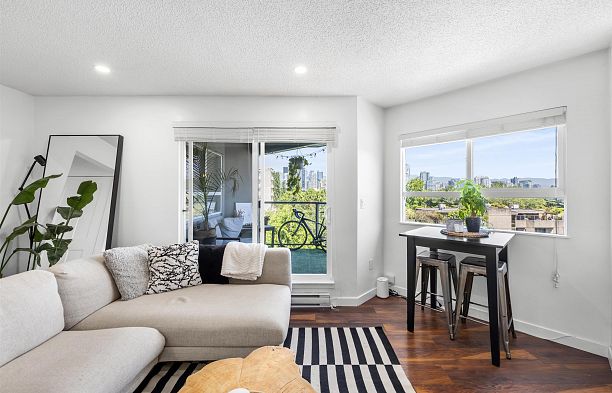 306 1365 W 4th Avenue False Creek