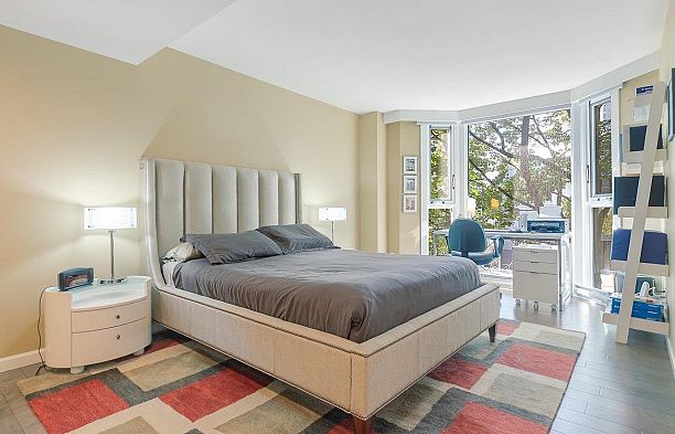 1490 Hornby Street Yaletown