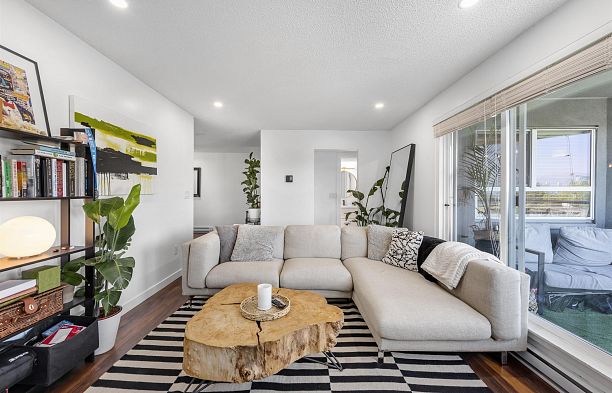 306 1365 W 4th Avenue False Creek