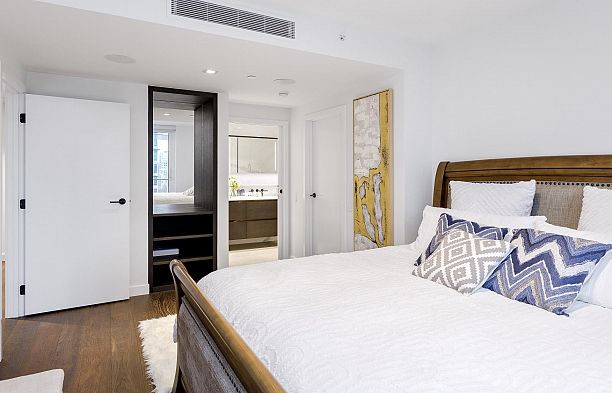 1201 620 Cardero Street Coal Harbour