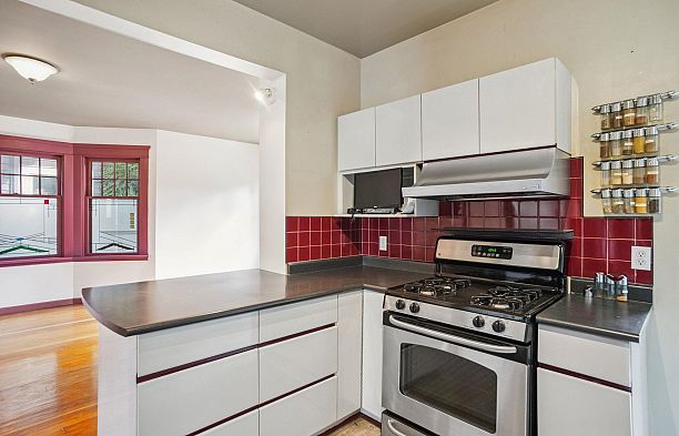 1842 Macdonald Street Kitsilano