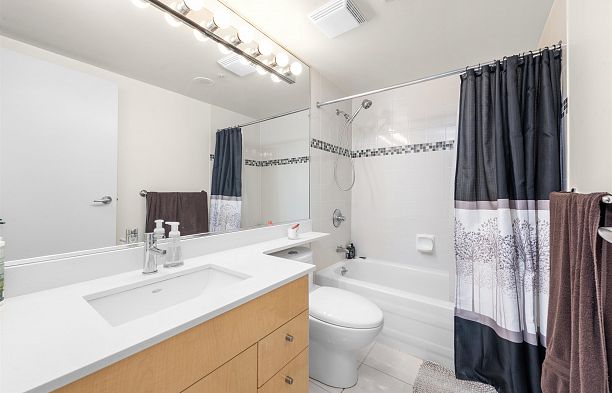 1708 1008 Cambie Street Yaletown