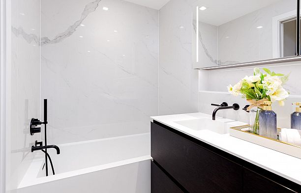 1201 620 Cardero Street Coal Harbour