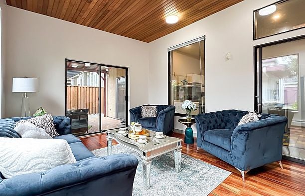 2236 W 18th Avenue Arbutus