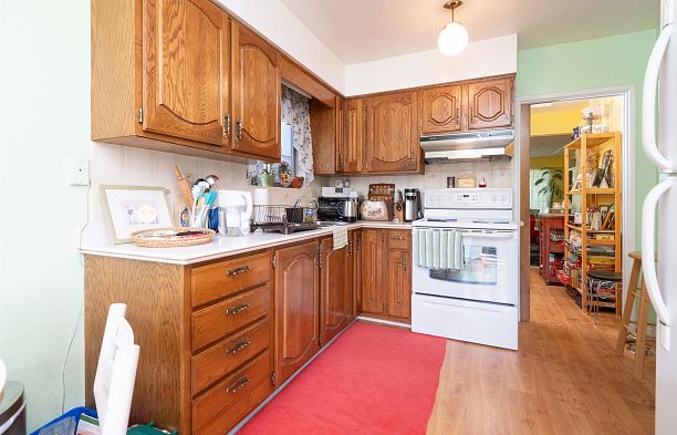 670 W 20th Avenue Cambie