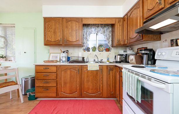 670 W 20th Avenue Cambie