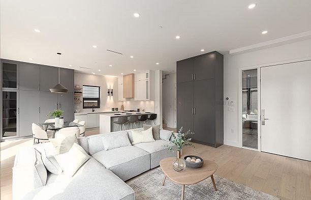 2 3186 W 11th Avenue Kitsilano