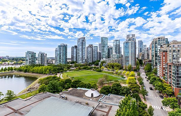 1605 1383 Marinaside Crescent Yaletown