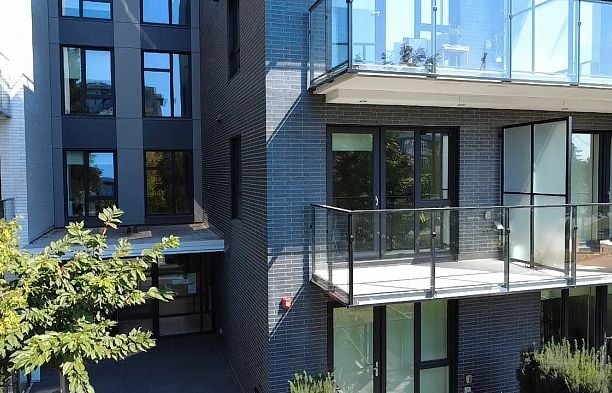 210 5168 Cambie Street Cambie