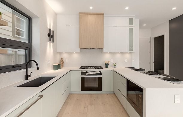 2 3186 W 11th Avenue Kitsilano