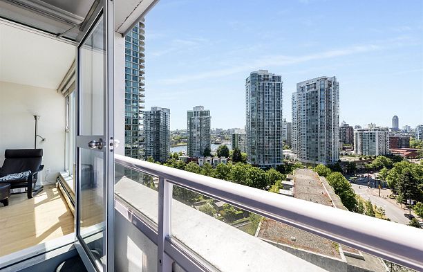 1708 1008 Cambie Street Yaletown