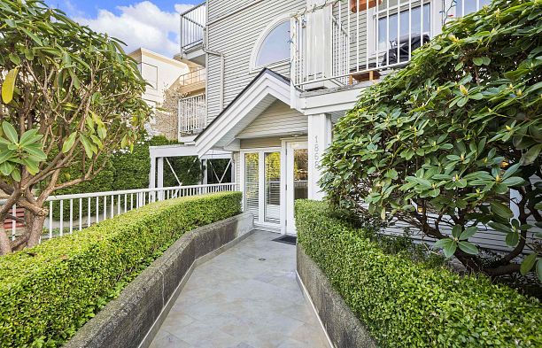 1868 W 8th Avenue Kitsilano