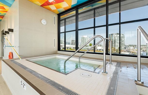 1585 87 Nelson Street Yaletown