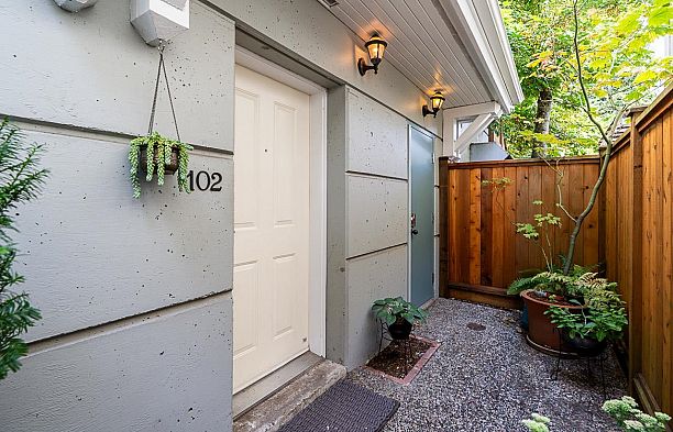 102 3188 Camosun Street Point Grey