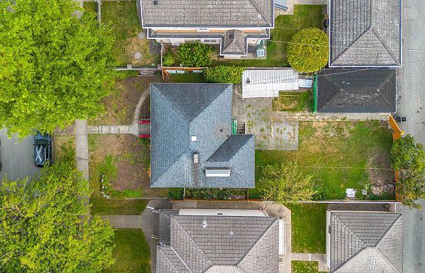5670 Columbia Street Cambie