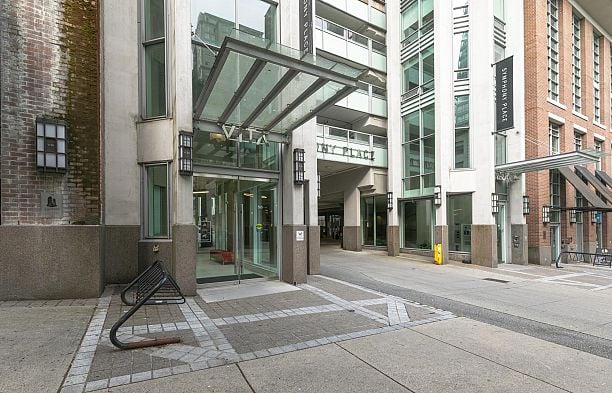 1502 565 Smithe Street Downtown VW