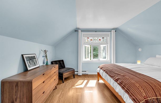 4 2535 W 6th Avenue Kitsilano