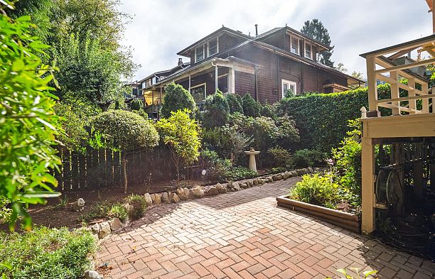 1842 Macdonald Street Kitsilano