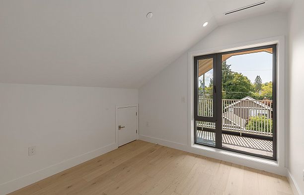 2 3186 W 11th Avenue Kitsilano