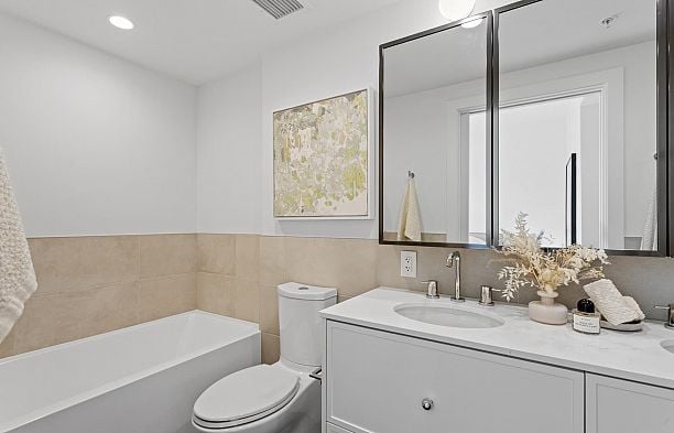 555 W 26th Avenue Cambie