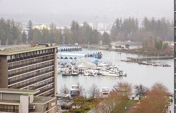 1201 620 Cardero Street Coal Harbour