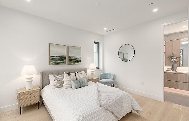 1 3186 W 11th Avenue Kitsilano