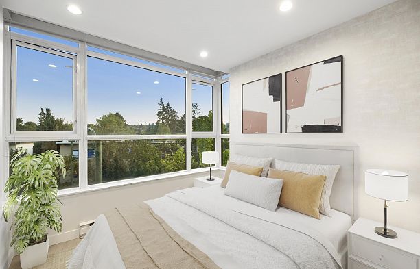 211 1961 Collingwood Street Kitsilano
