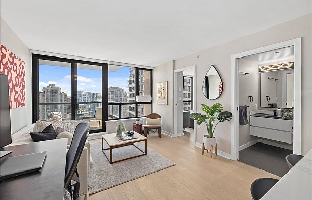 2308 928 Homer Street Yaletown