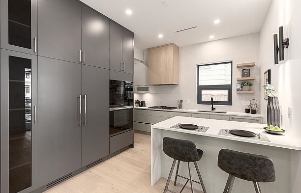 1 3186 W 11th Avenue Kitsilano