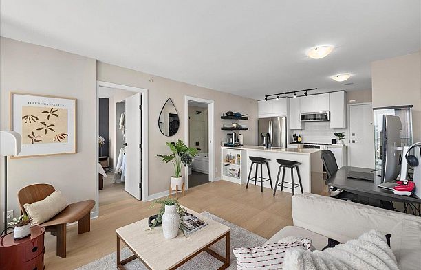 2308 928 Homer Street Yaletown