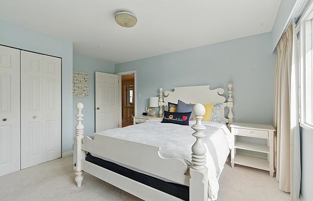 3506 W 42nd Avenue Southlands