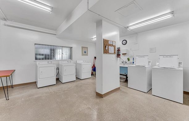 505 5926 Tisdall Street Oakridge VW