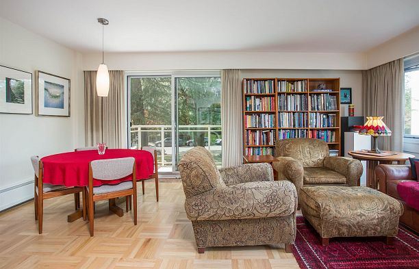 101 6076 Tisdall Street Oakridge VW