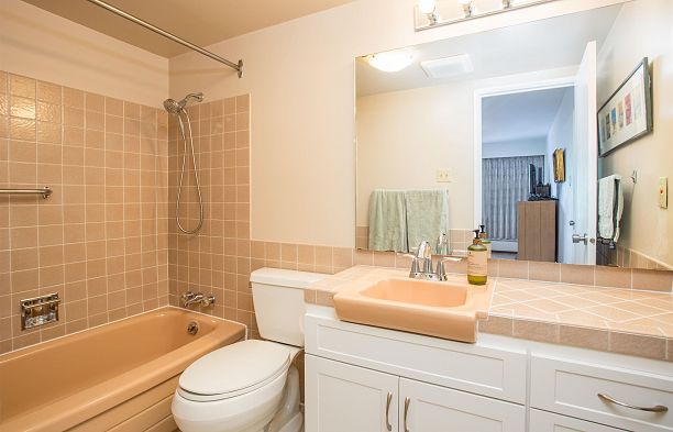 101 6076 Tisdall Street Oakridge VW