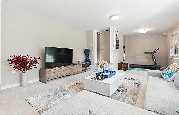 3506 W 42nd Avenue Southlands