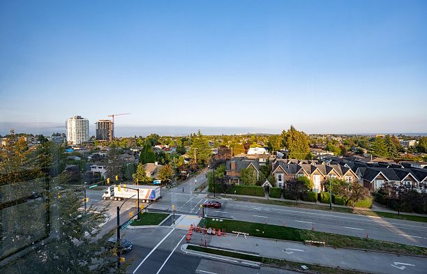 603 538 W 45th Avenue Oakridge VW
