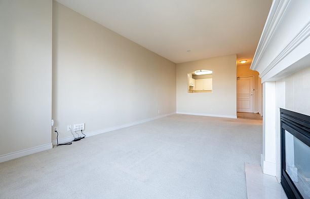 603 538 W 45th Avenue Oakridge VW