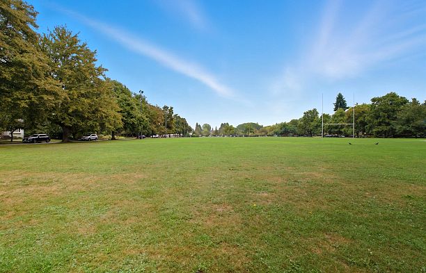 3247 W 30th Avenue MacKenzie Heights