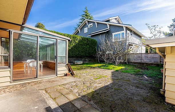 5240 East Boulevard Quilchena