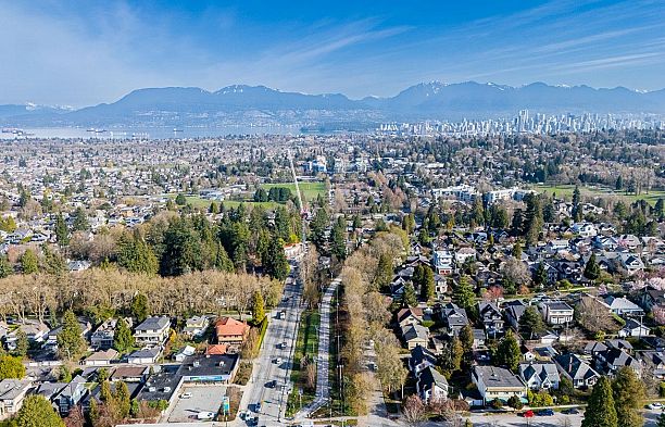 5240 East Boulevard Quilchena