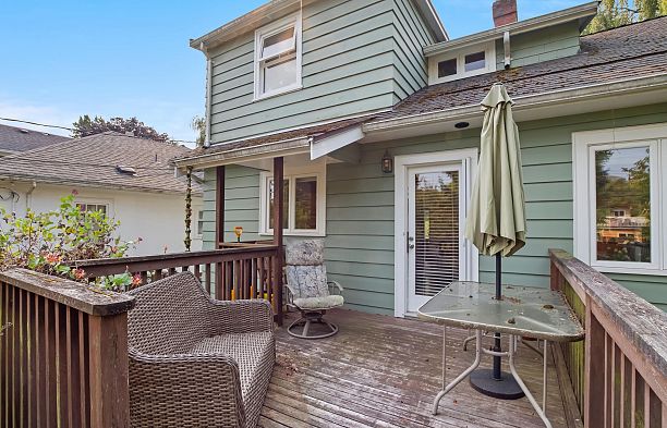 3247 W 30th Avenue MacKenzie Heights