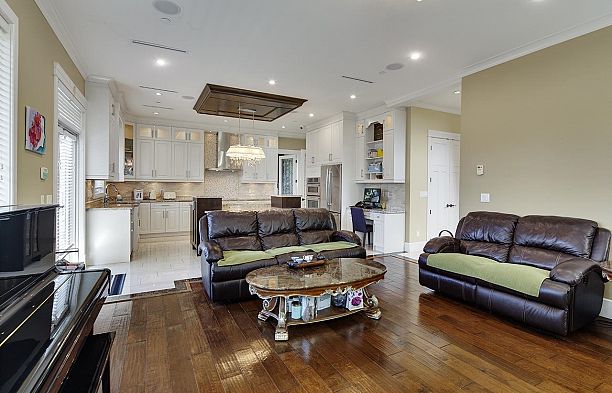 2168 W 16th Avenue Arbutus